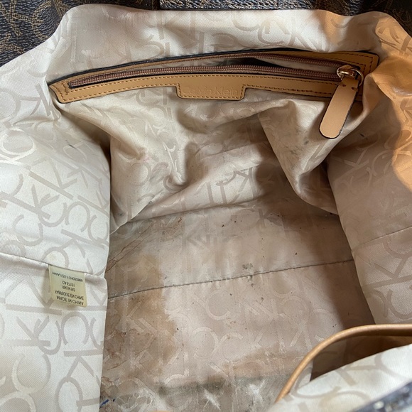 Calvin Klein Bag - Picture 5 of 8